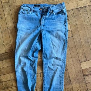 Lightweight crop denim